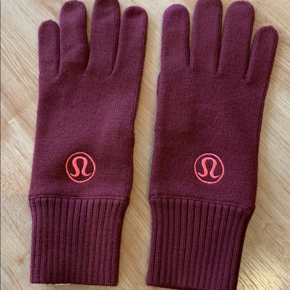 lululemon athletica Other - Lululemon warm revelation gloves
